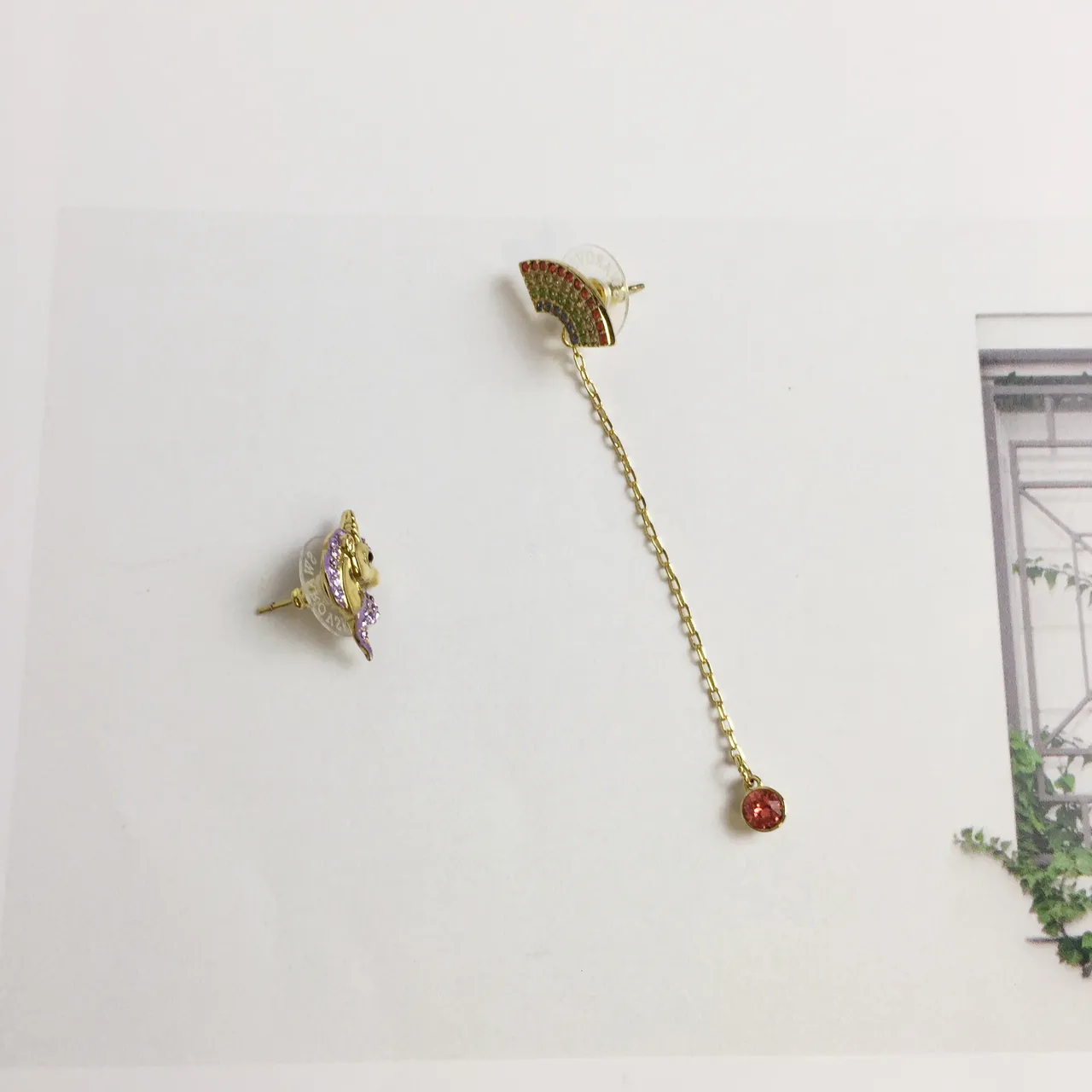 Asymmetrical Crystal-Embellished Gold-Tone Unicorn and Fan Earrings 4