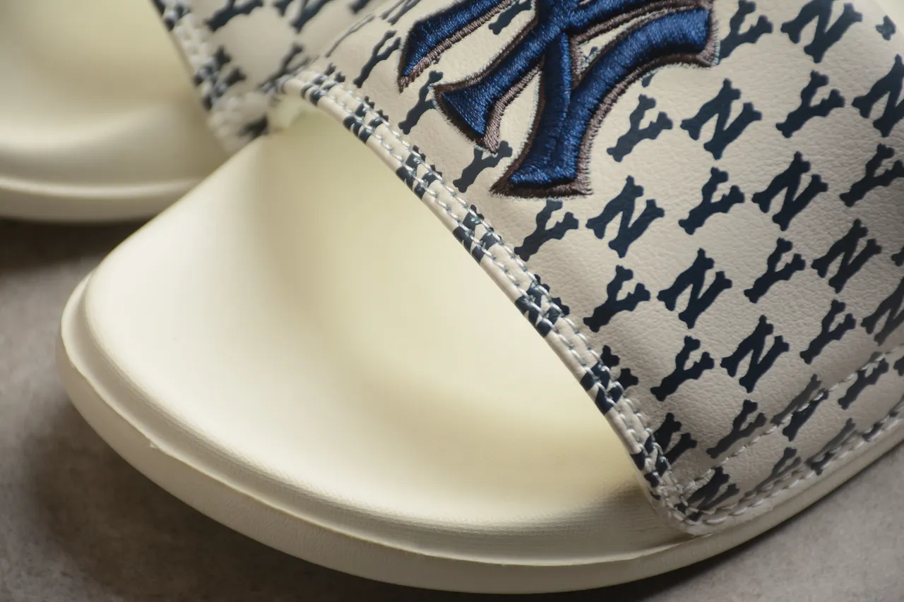 Beige Navy Monogram-Print Strap Molded Sole Slippers 7