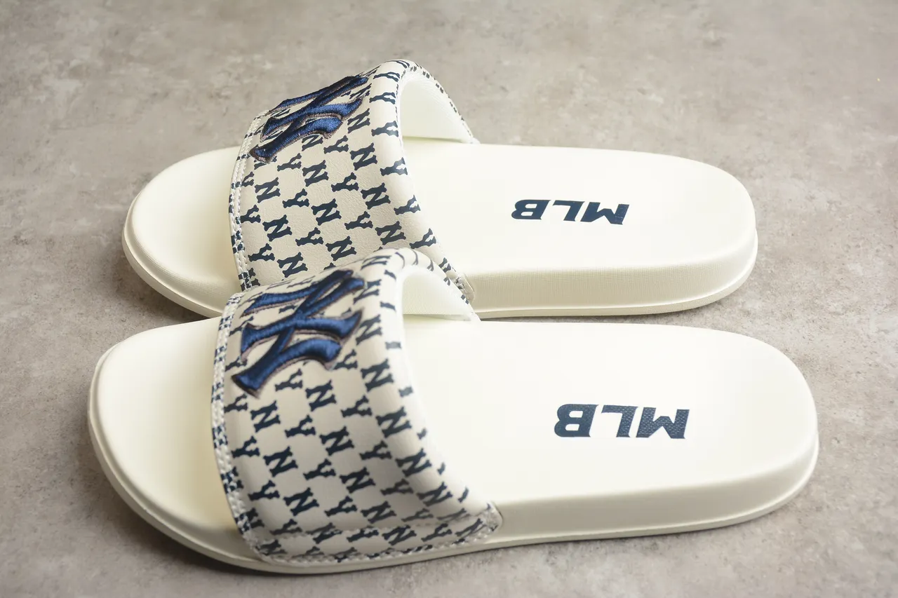 Beige Navy Monogram-Print Strap Molded Sole Slippers 8