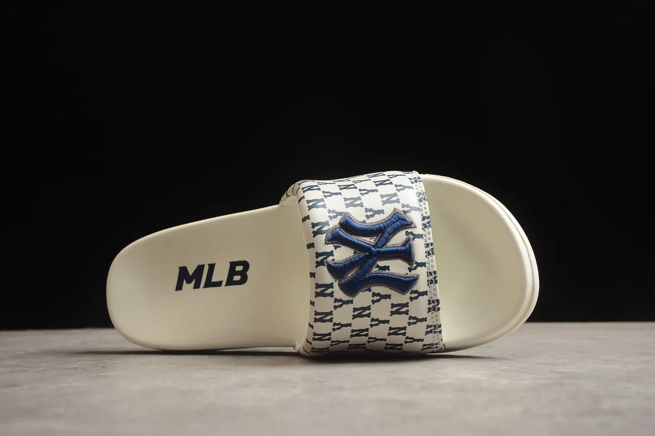 Beige Navy Monogram-Print Strap Molded Sole Slippers 11