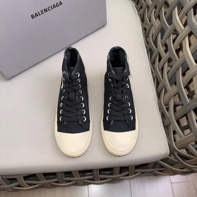 Zapatilla alta de lona negra y beige 2
