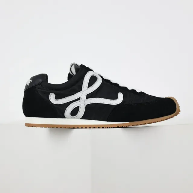 Black and White Abstract Logo Low-Top Sneaker 7