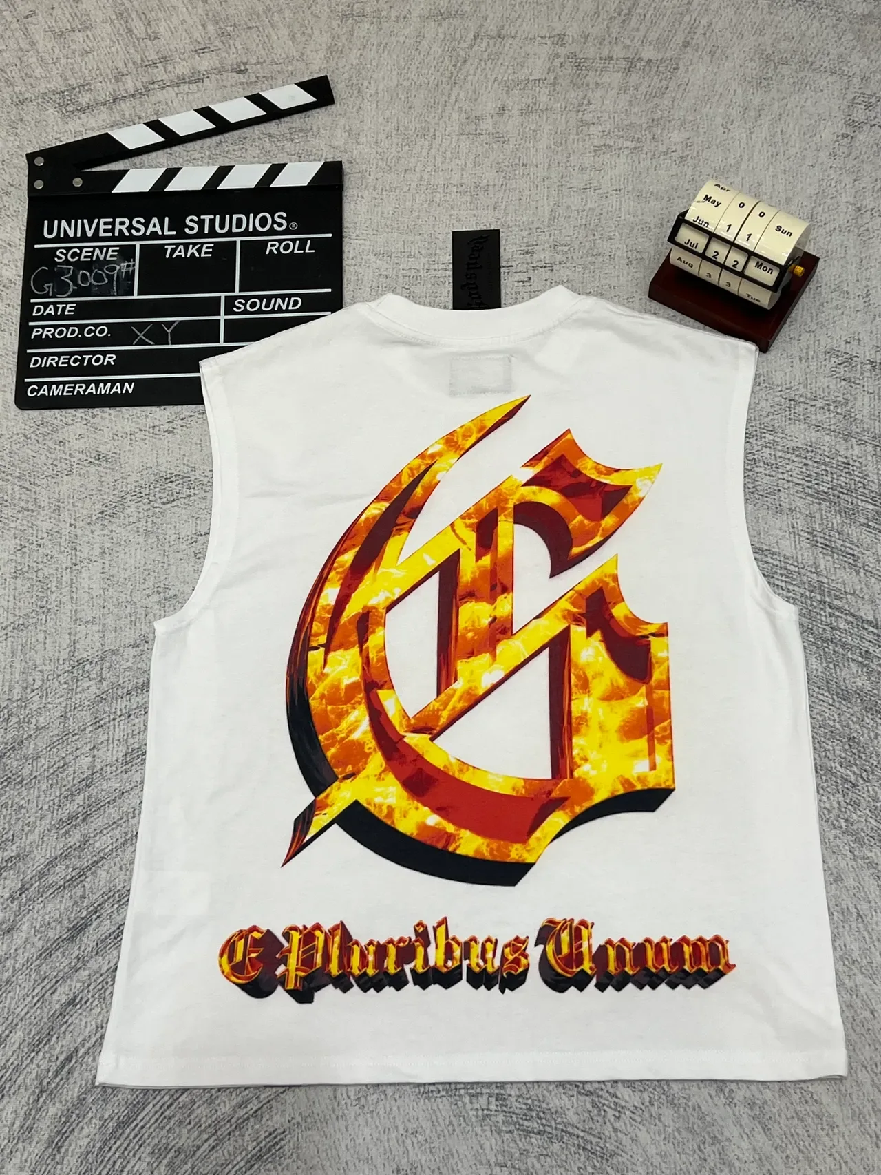 Black and White Graphic Print Sleeveless Vest Top 6