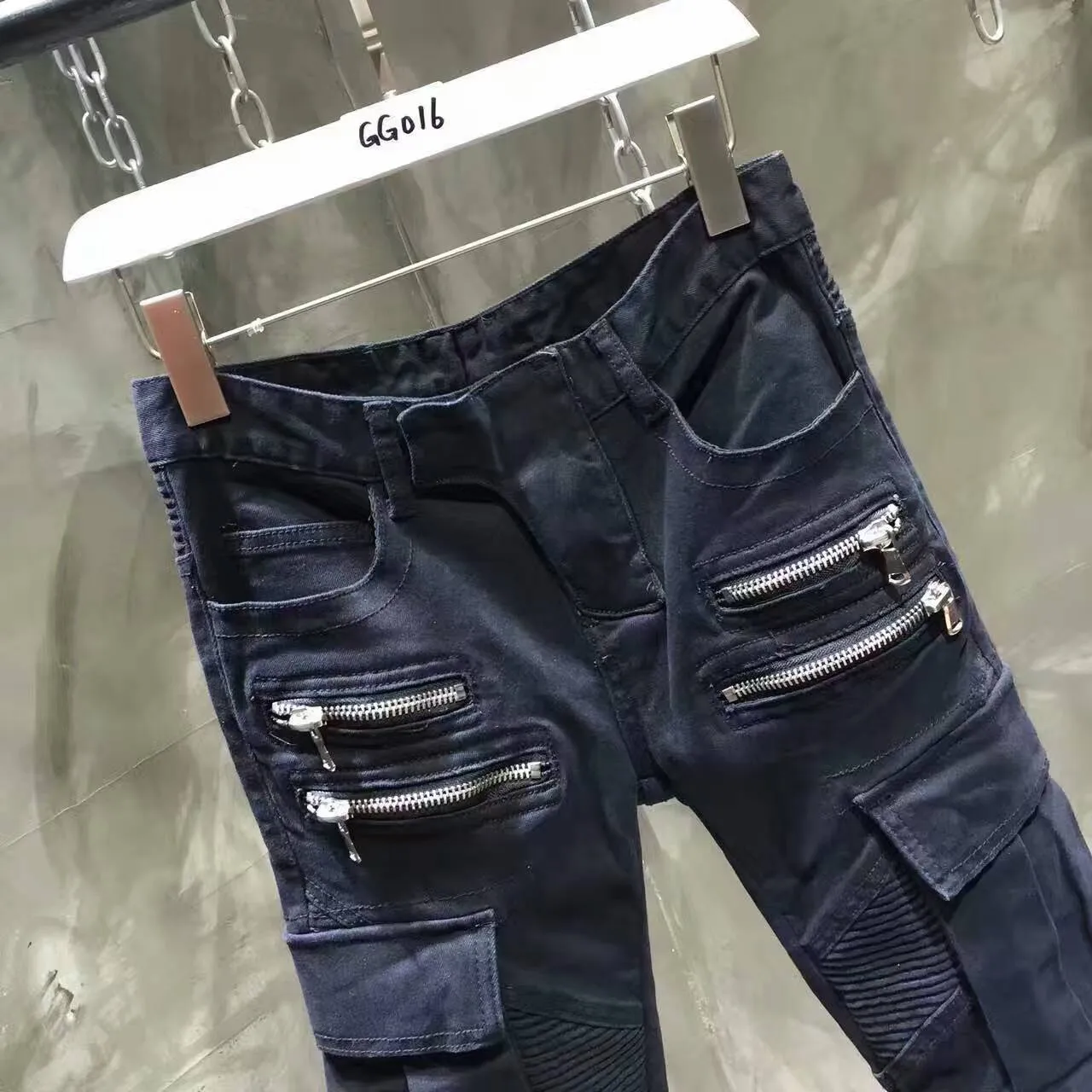 Black Cargo Zipper Detail Slim Fit Jeans 3