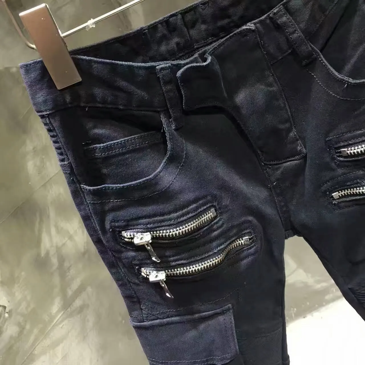 Black Cargo Zipper Detail Slim Fit Jeans 6