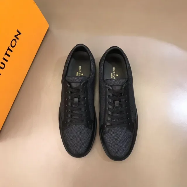 Black Checkerboard Mesh and Leather Low-Top Lifestyle Sneaker 9