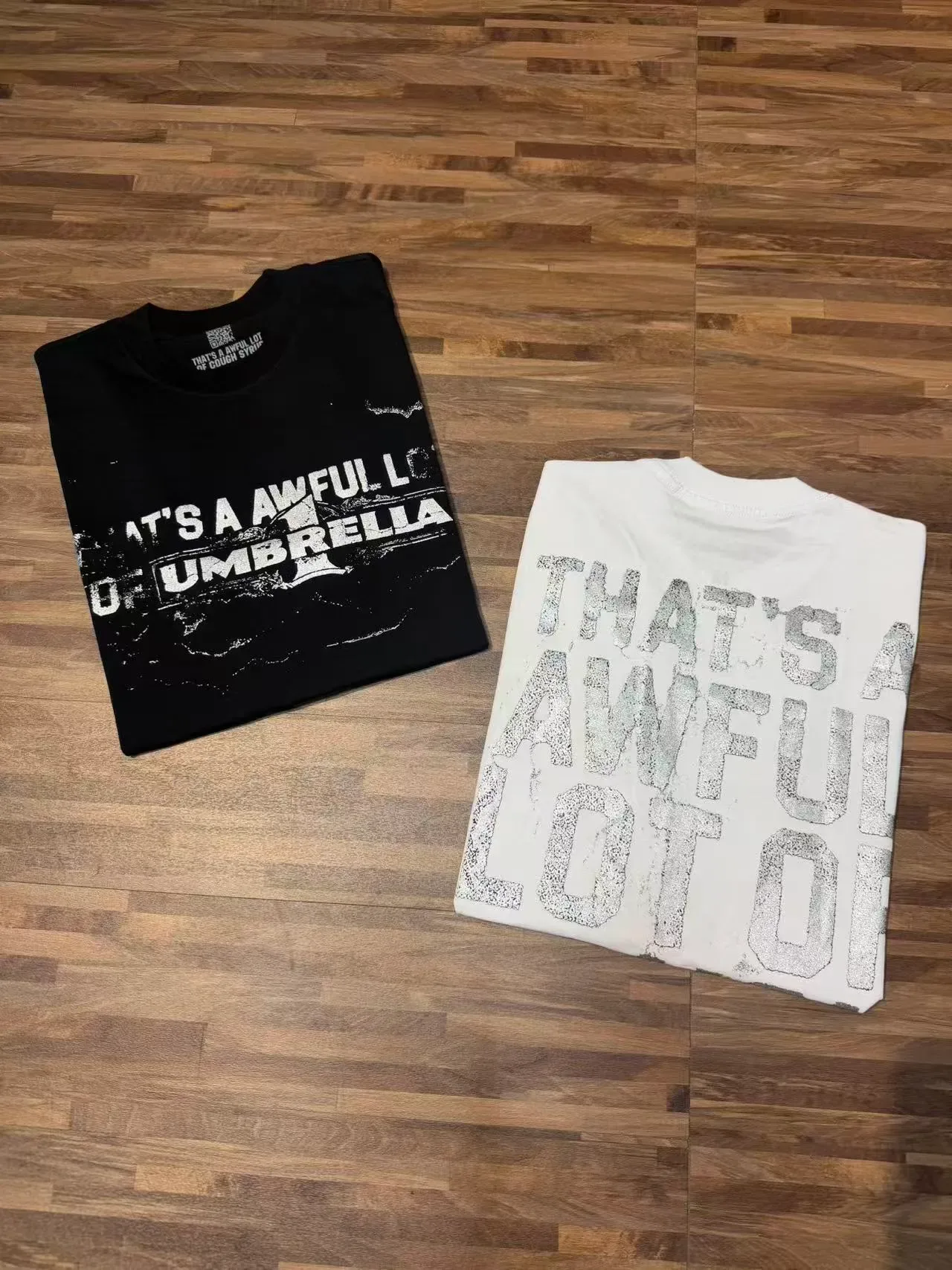 Black Distressed Graphic Print Crew-Neck Short-Sleeve T-Shirt 15