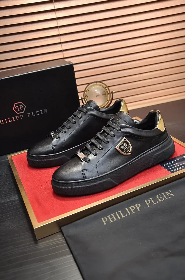 Black Gold Leather Metallic Accents Sneakers 7