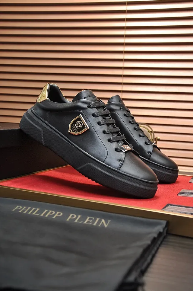 Black Gold Leather Metallic Accents Sneakers 8