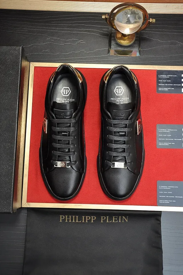 Black Gold Leather Metallic Accents Sneakers 9
