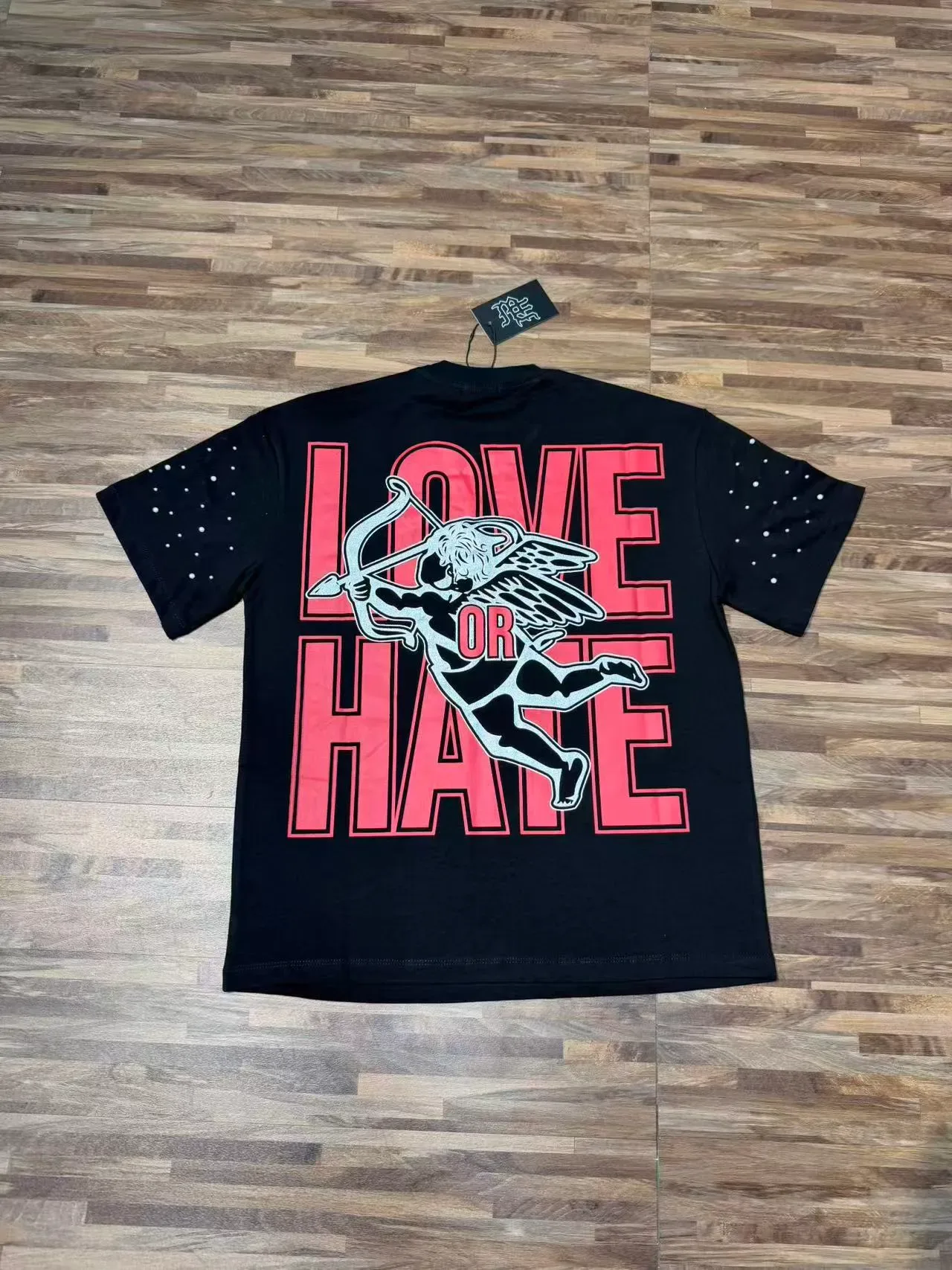 Black Graphic Print Rhinestone Sleeve Cupid Motif T-Shirt 7
