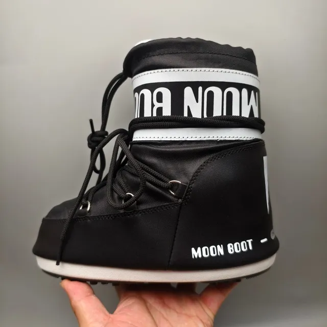 Black Moon Boot-Style Insulated Snow Boots 7