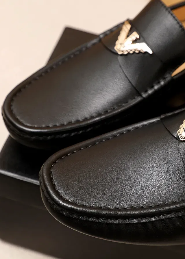 Black Silver Leather Metal Eagle Plaque Loafer 5