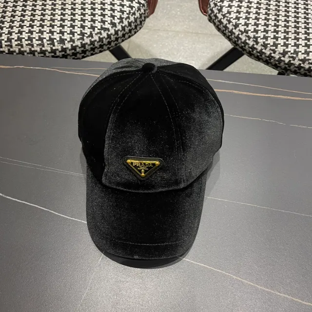 Casquette de baseball noire texturée en velours structurée 5