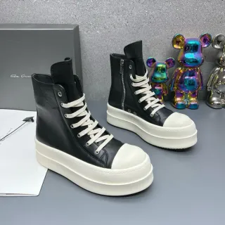 Black White High-Top Platform Sole Ankle Boots