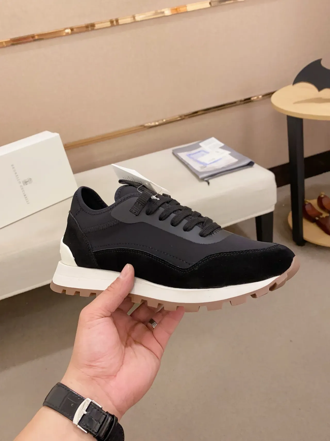 Black White Layered Upper Suede And Synthetic Paneling Lifestyle Sneakers 4