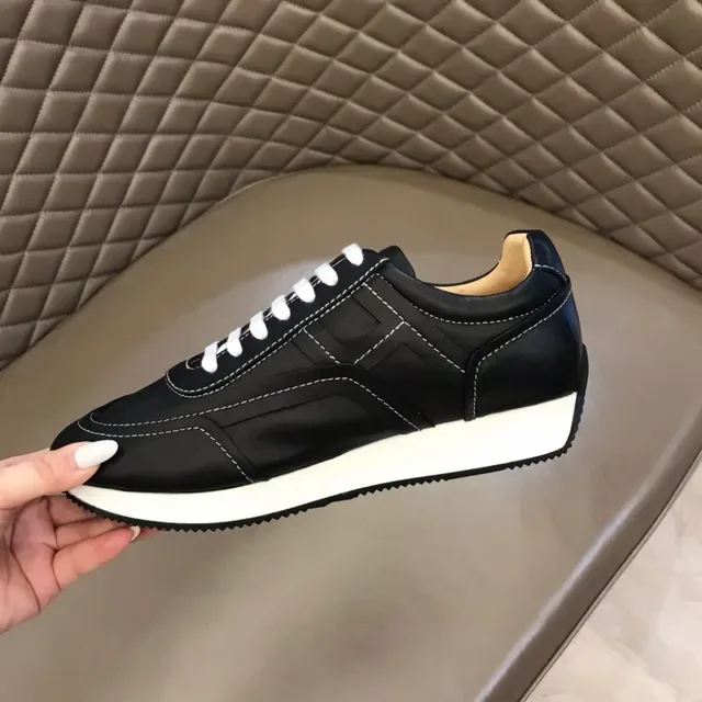 Black White Leather Panelled Contrast Stitching Lifestyle Sneakers 3