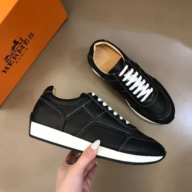 Black White Leather Panelled Contrast Stitching Lifestyle Sneakers 5