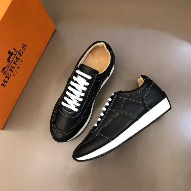 Black White Leather Panelled Contrast Stitching Lifestyle Sneakers 9