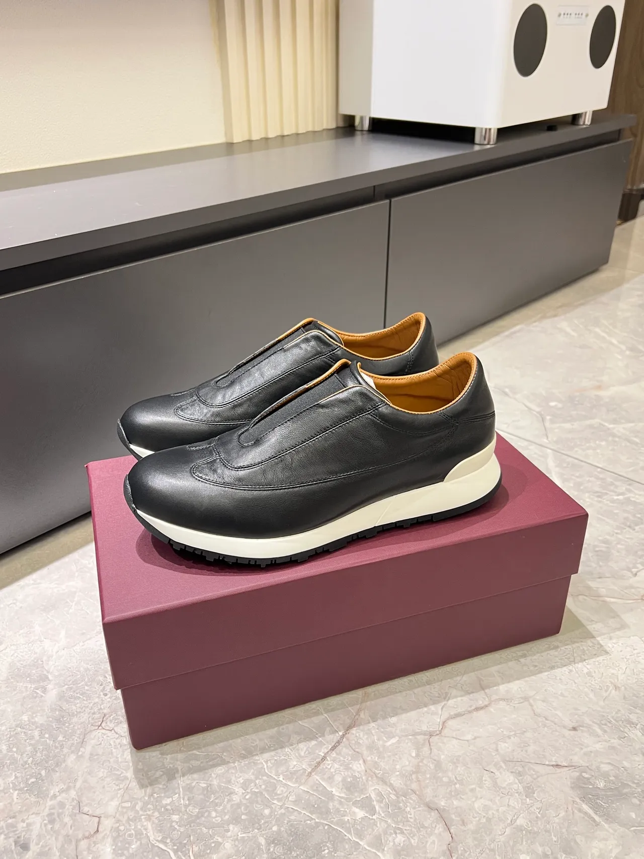Black White Leather Slip-On Contrast Sole Casual Shoes 5