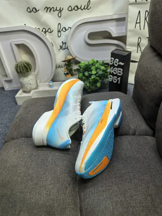 Blue Orange Gradient Mesh Upper Midsole Accent Running Shoes 6