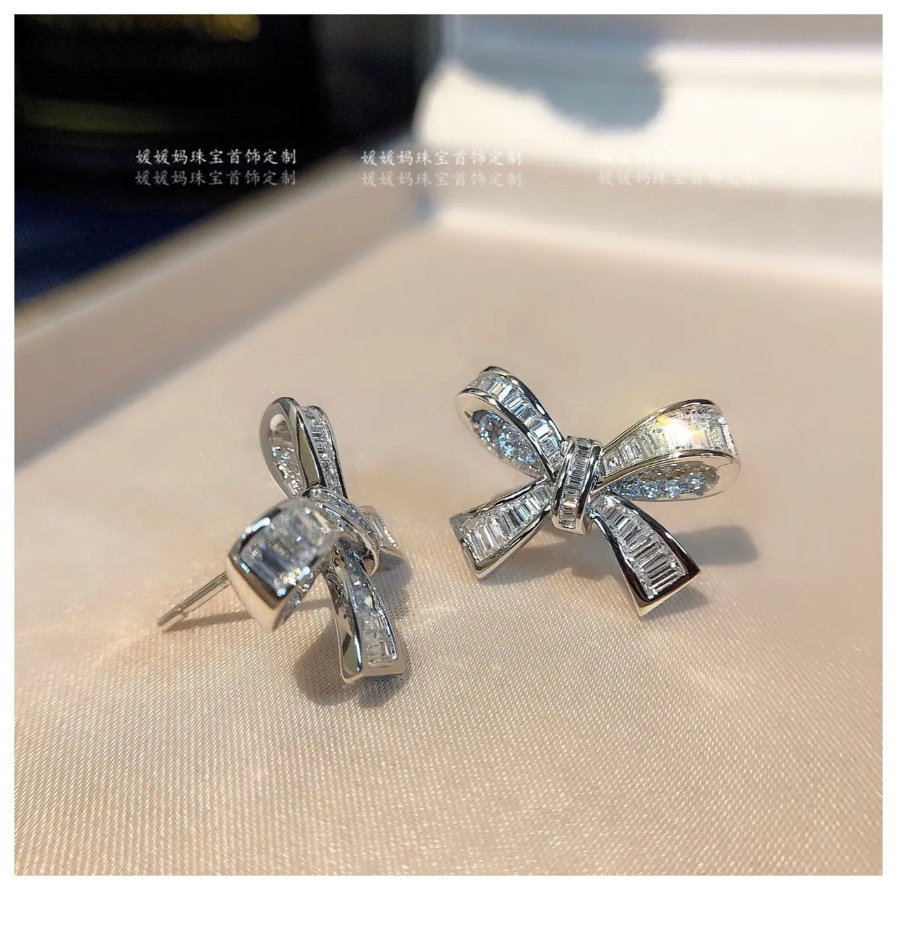 Bow-Shaped Baguette-Cut Stone Stud Earrings 2