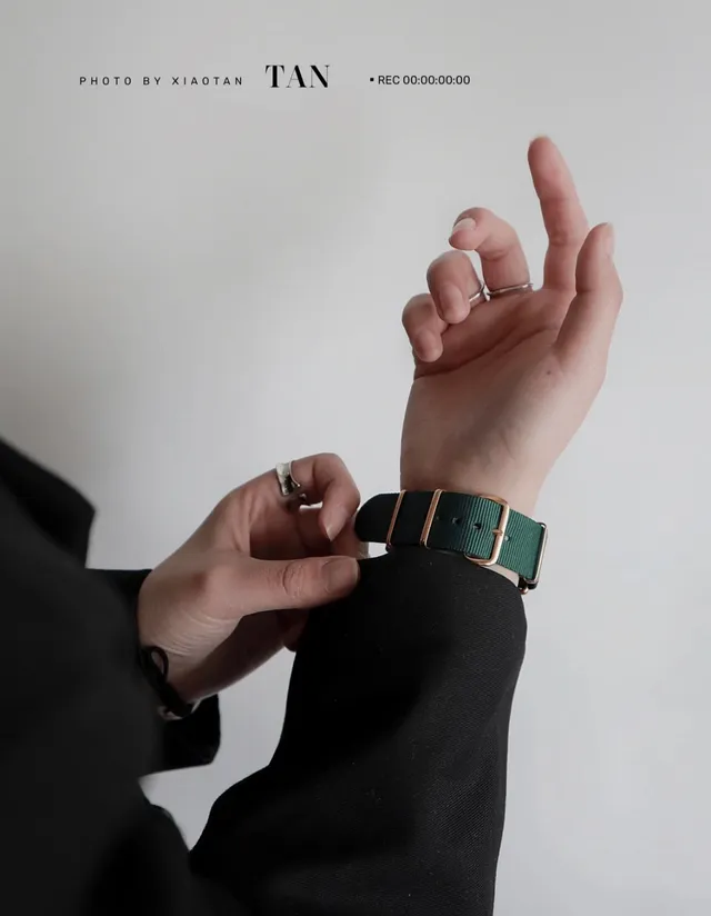 BRISTON Clubmaster Chronograph Cadran Vert Foncé Boîtier Or Rose Bracelet NATO Montre Mécanique 4