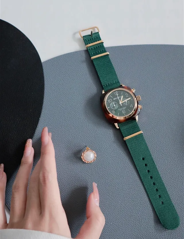 BRISTON Clubmaster Chronograph Cadran Vert Foncé Boîtier Or Rose Bracelet NATO Montre Mécanique 5