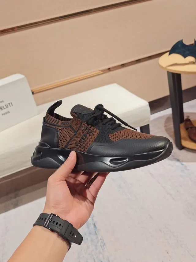 Brown and Black Mesh Upper Sculpted Sole Lifestyle Sneaker 4