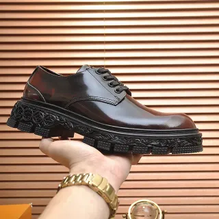 Brown Black Polished Leather Ornate Carved Lug Sole Oxford Shoes