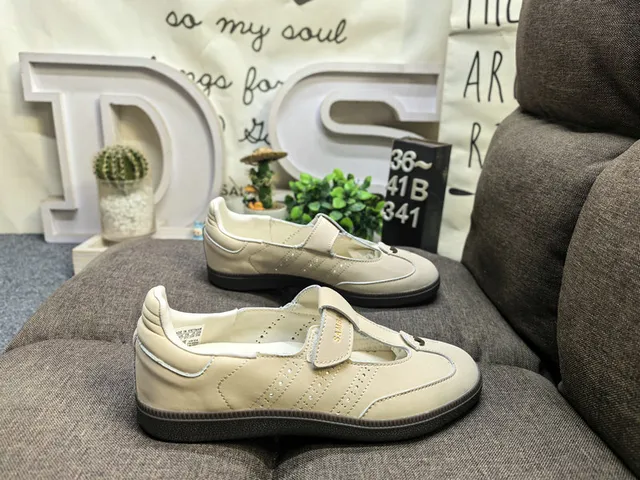 Brown Leather-Like Strap Mary Jane Shoes 11
