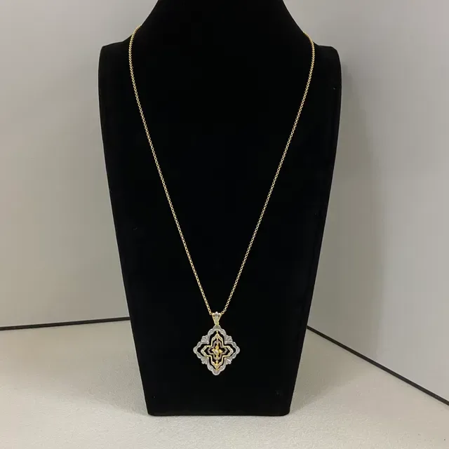 Buccellati Floral Quatrefoil Enamel and Pavé Pendant Necklaces 4