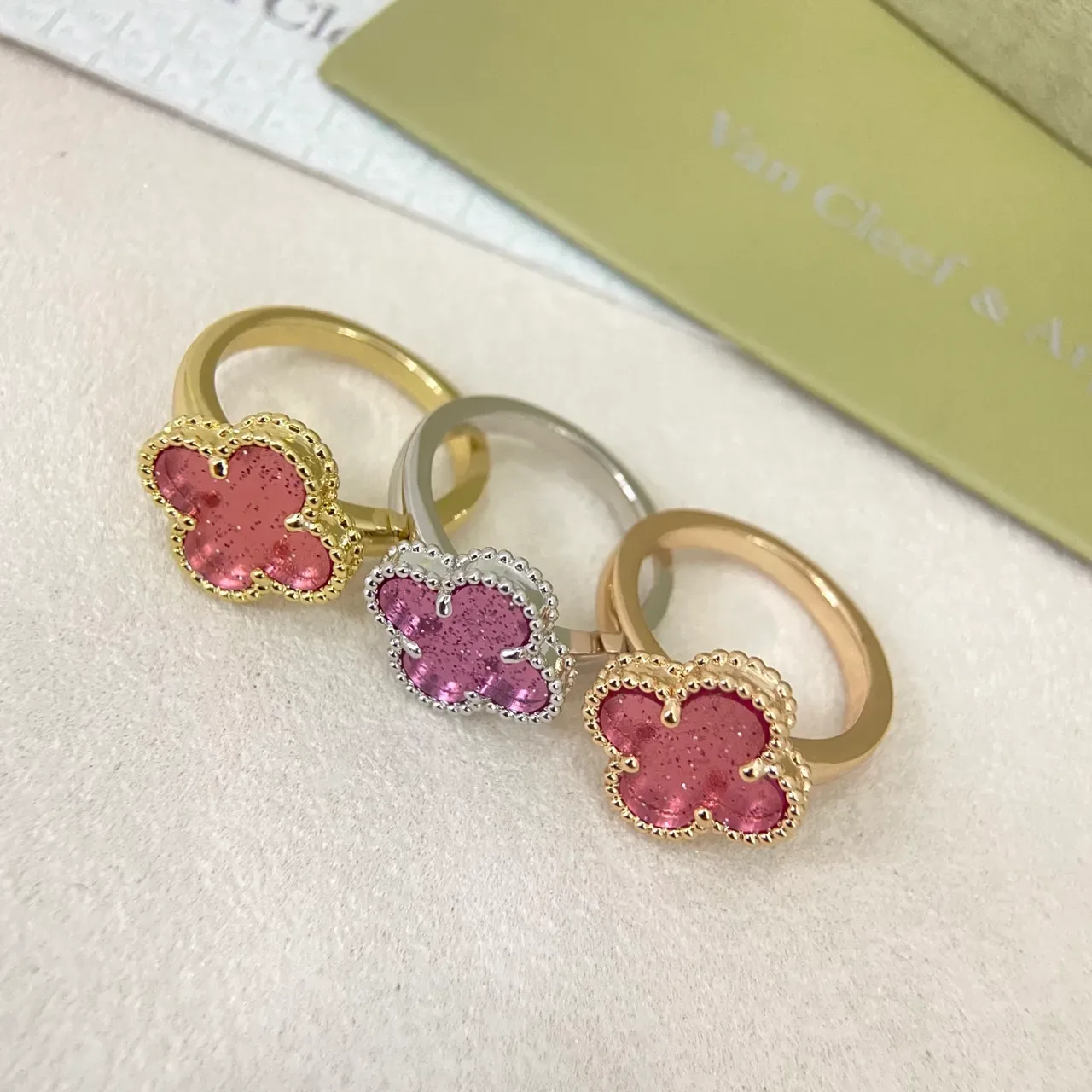 Clover-Shaped Beaded Bezels Resin Inlay Rings 2
