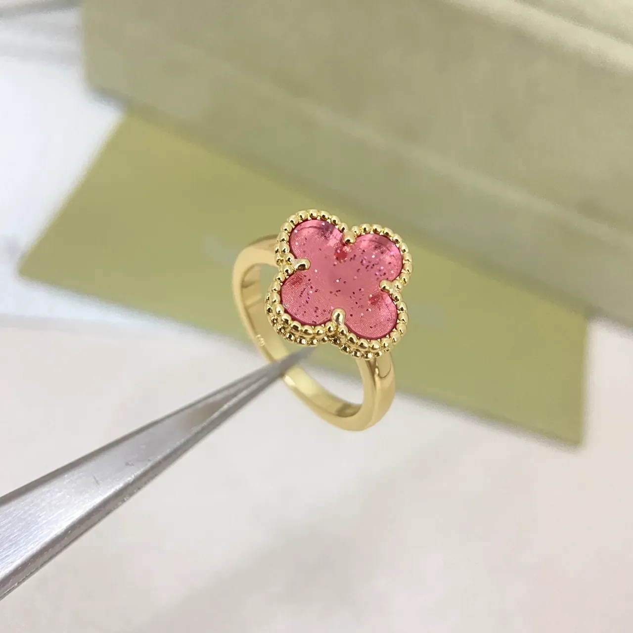 Clover-Shaped Beaded Bezels Resin Inlay Rings 6