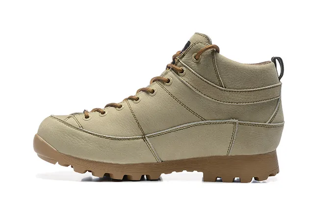 CRISPI بيج وأسود GORE-TEX أحذية المشي 5