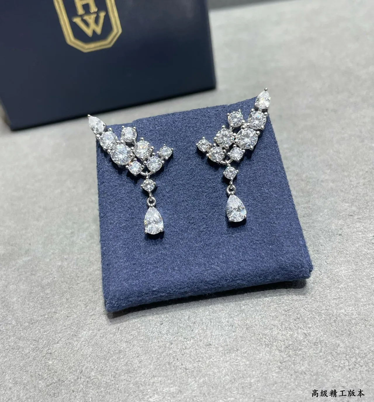 Crystal Cluster Teardrop Dangling Earrings 3