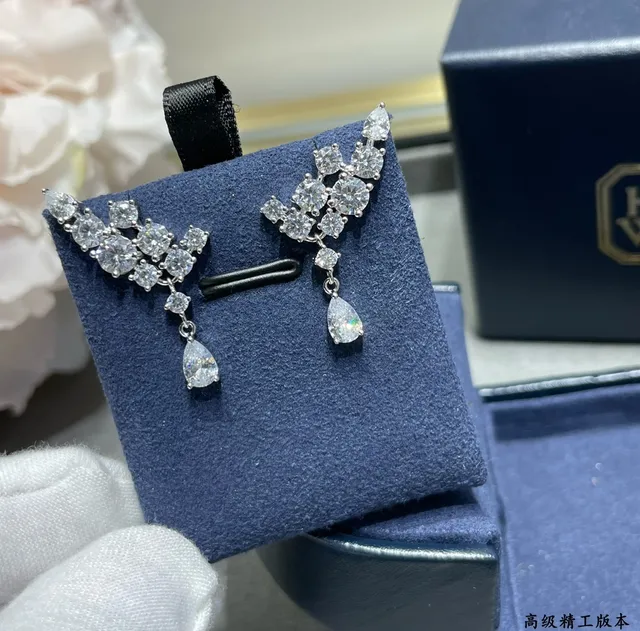 Crystal Cluster Teardrop Dangling Earrings 7