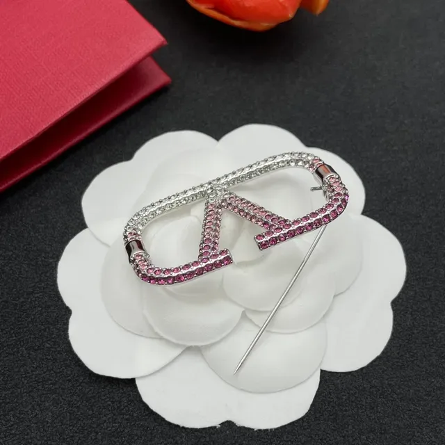 Crystal-Embellished Geometric V-Shaped Silver and Pink Brooch 5