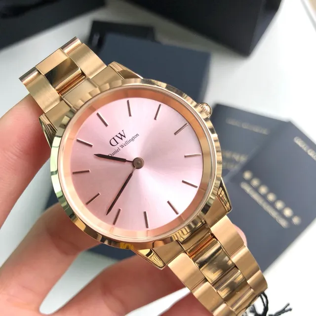 Daniel Wellington Classic Petite Rose Gold Pink Dial Quartz Watch 2