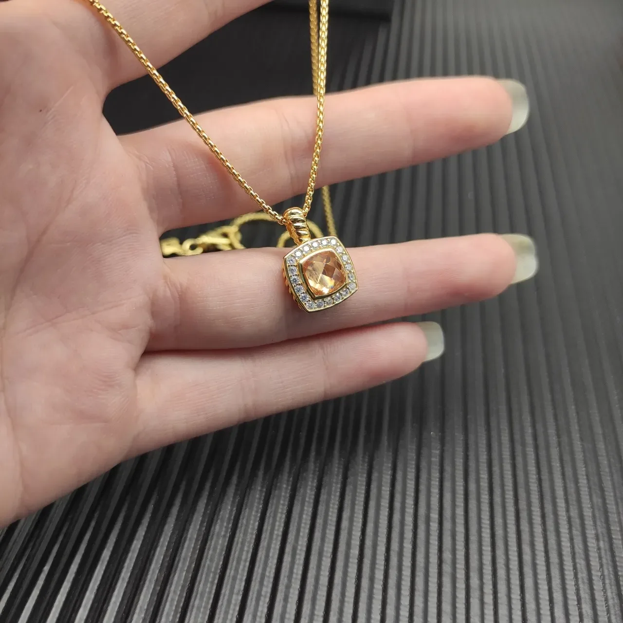 David Yurman Albion Gold Brown Curb-Link Chain Square Cushion Pendant Necklace 7