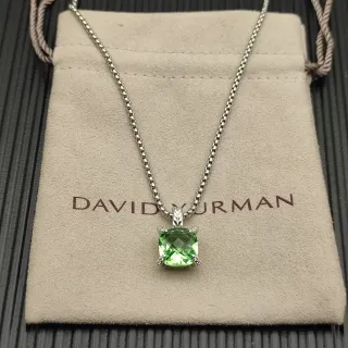 قلادة David Yurman Albion حجر وسادة خضراء فضي أربعة أظافر الماس