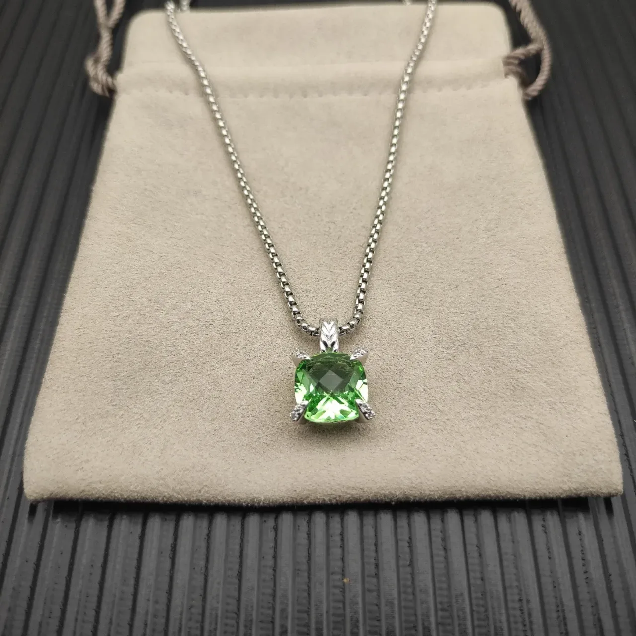 David Yurman Albion Green Silver Cushion-Cut Gemstone Four-Prong Diamond Accents Necklace 9
