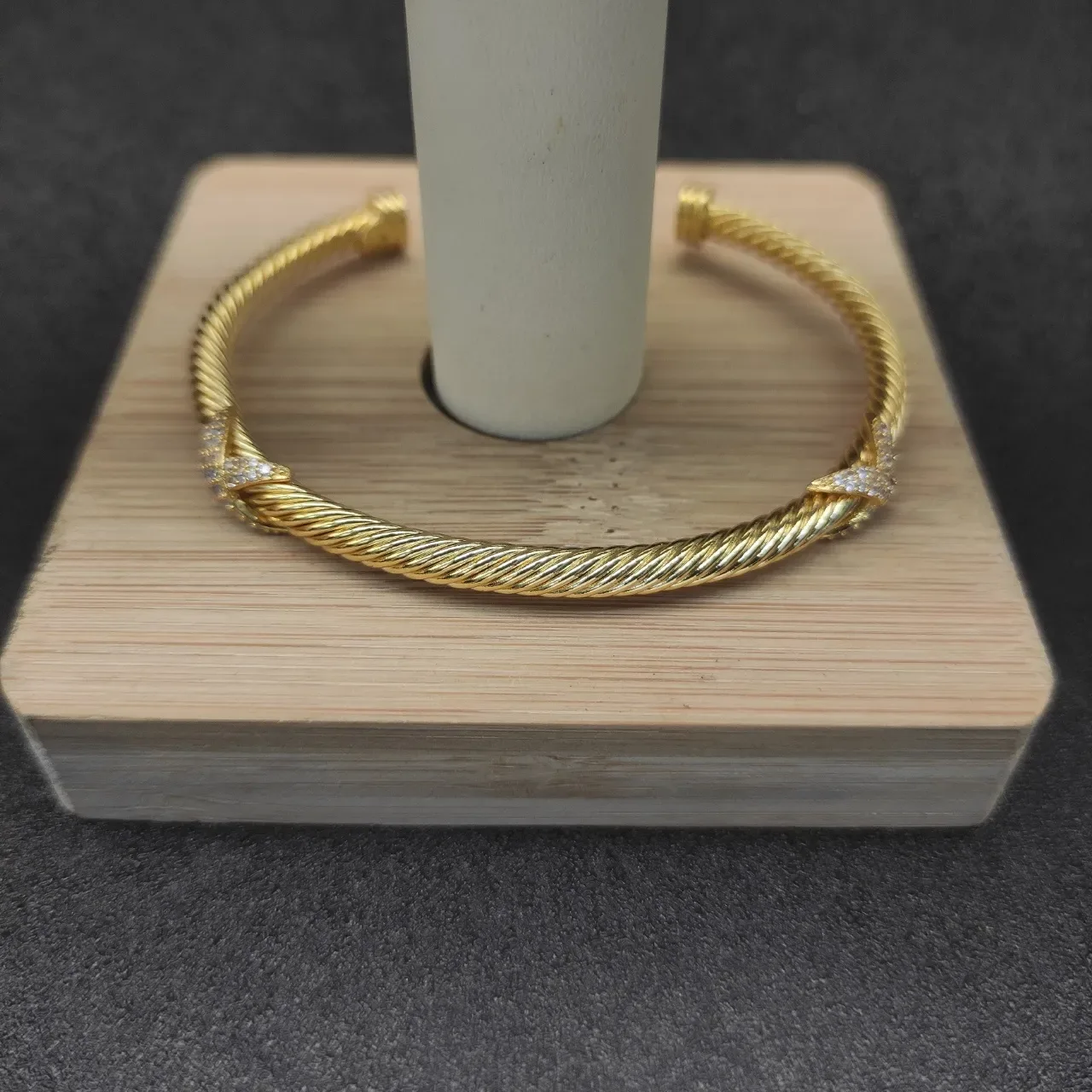 David Yurman Cable Classics Twisted Gold Pavé-Diamond Bracelet 2