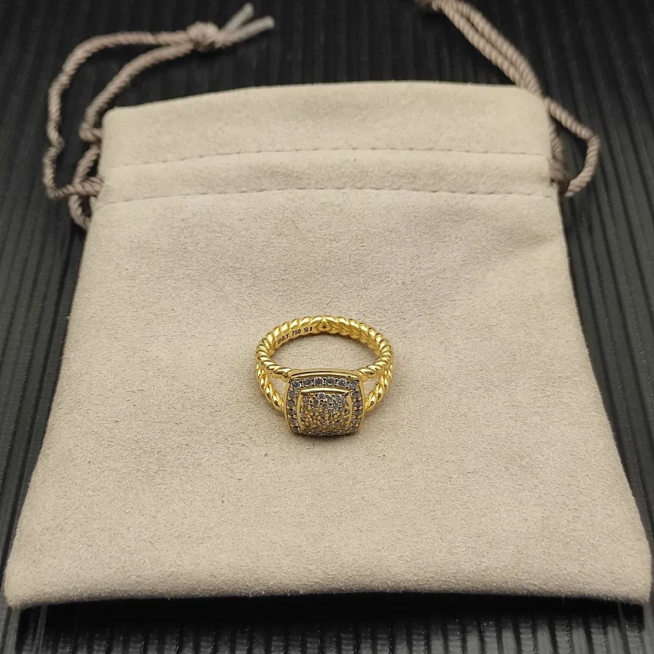 David Yurman Gold White Twisted Cable Band Square Pavé-Set Face Ring 8