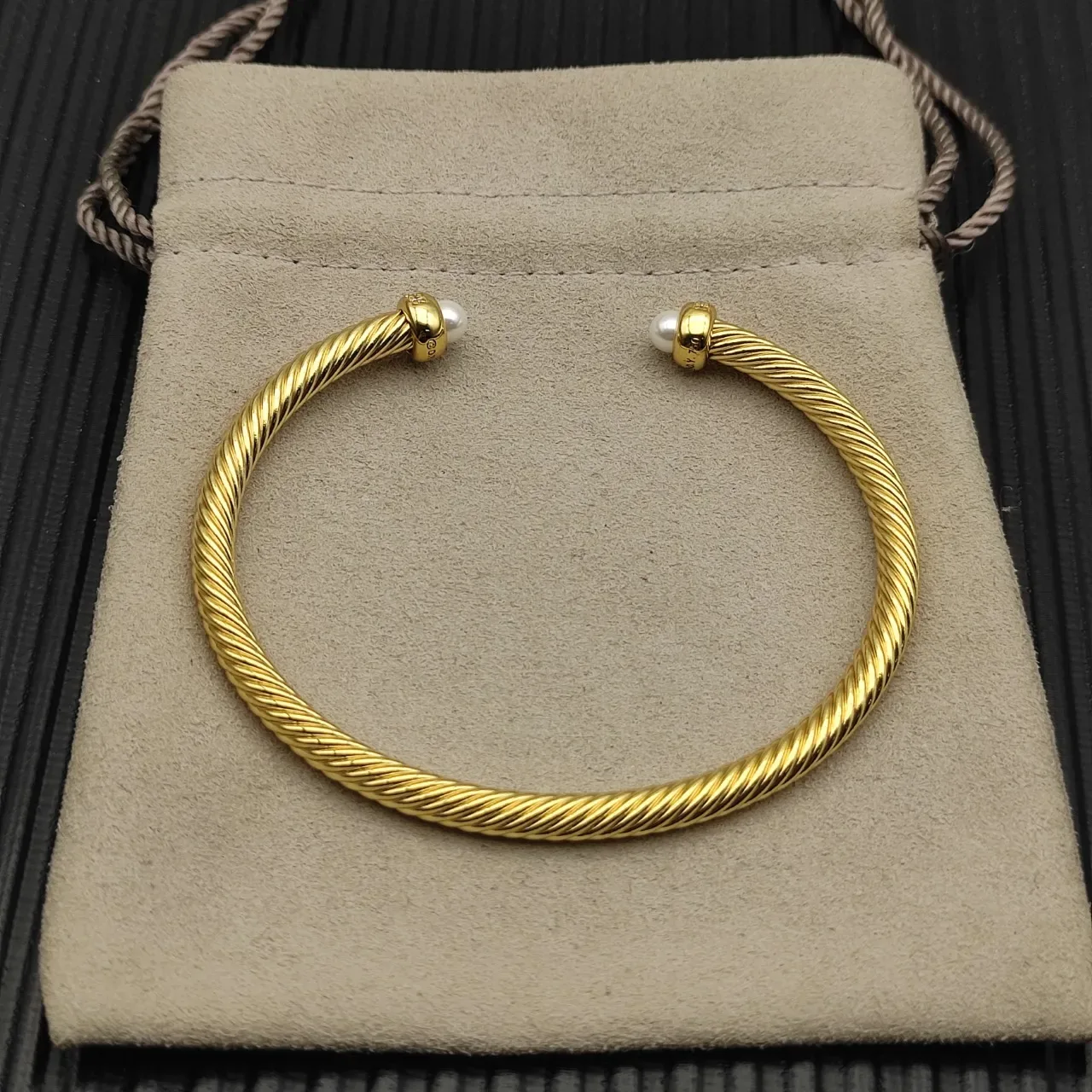 David Yurman Twisted Cable Pearl-End Gold-Toned Bracelet 9