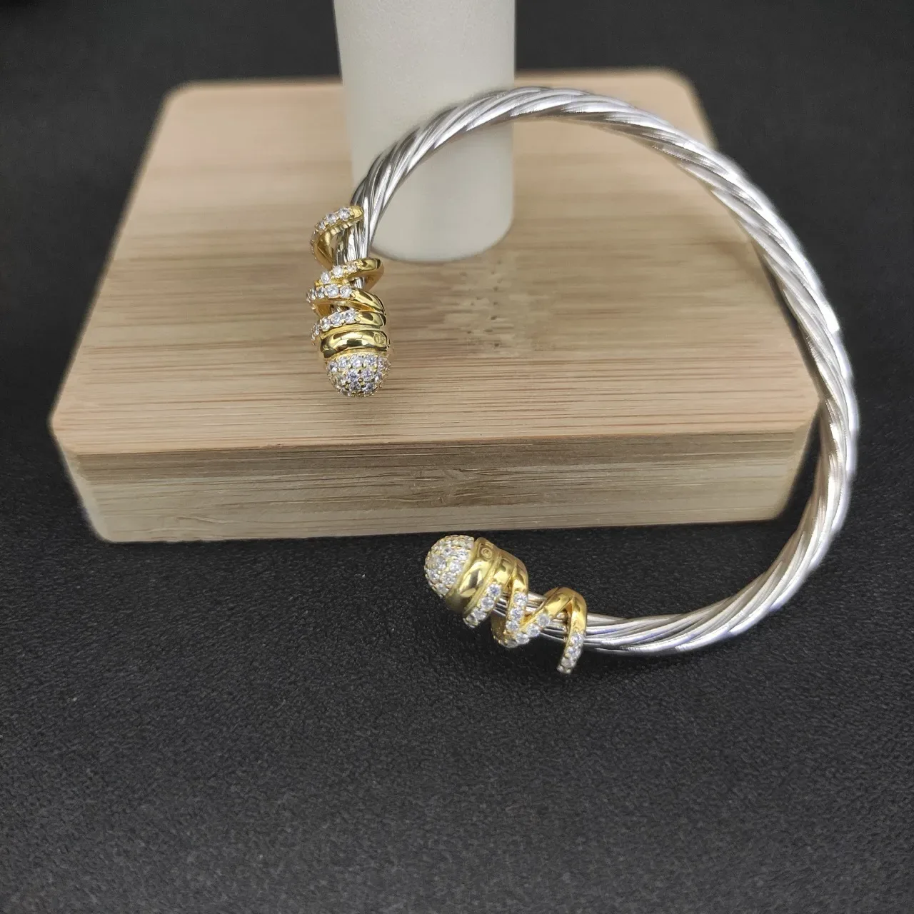 David Yurman Twisted Cable Two-Tone Diamond Pavé End Cap Bracelet 7