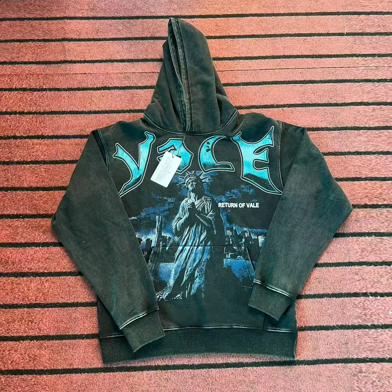 Distressed Black Graphic-Print Oversized Hoodie 3