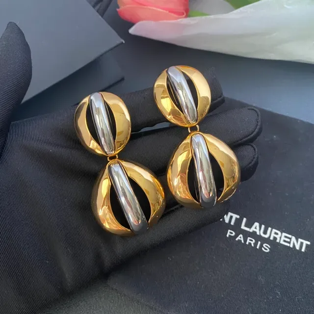 Dual-Tone Polished Oval Capsule Earrings 9