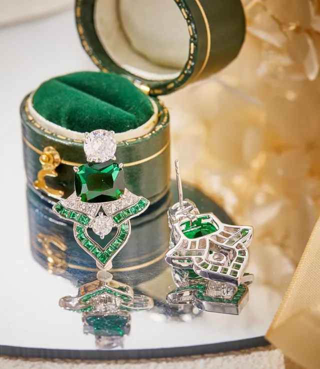 Emerald and Clear Stone Geometric Stud Earrings 7