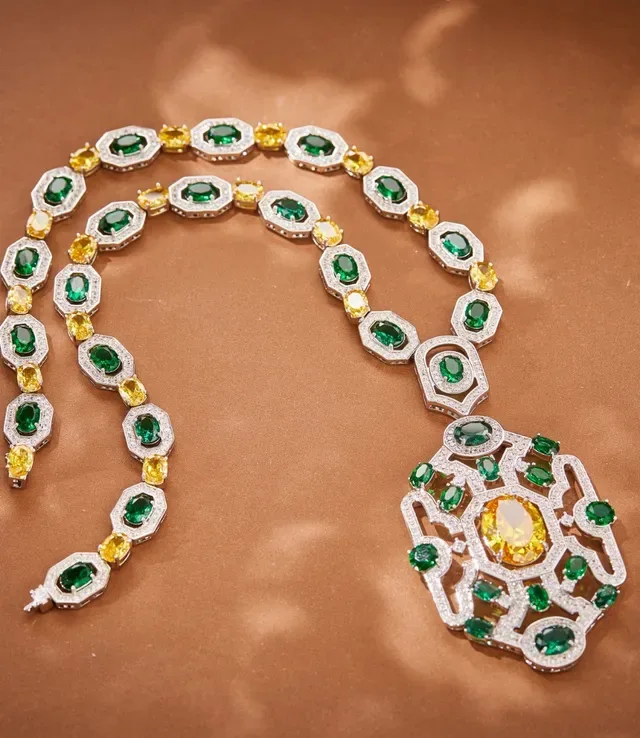 Emerald and Yellow Sapphire Gem-Set Pendant Necklace 4